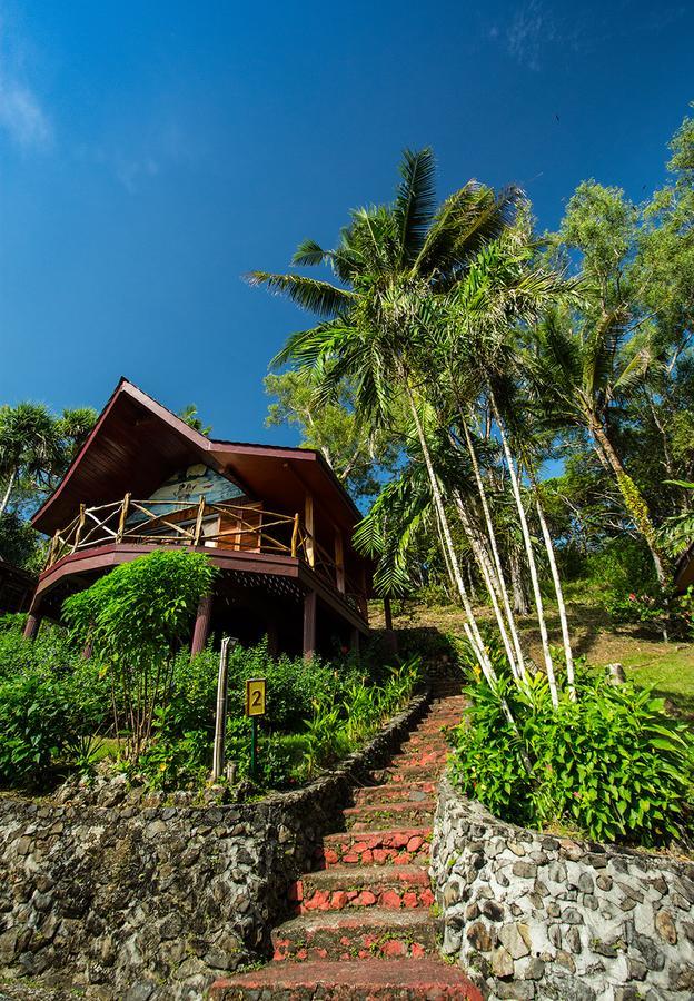 Palau Carolines Resort Koror village Exterior foto